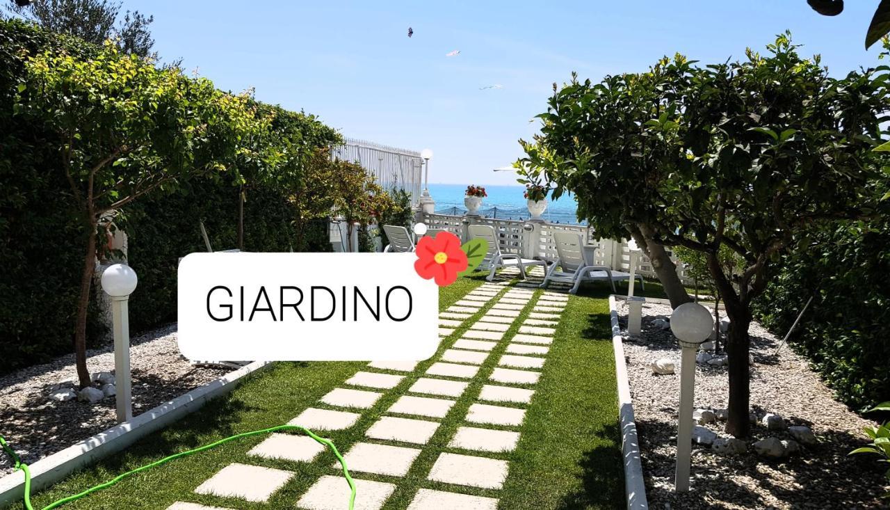 Casa Genny Apartment Nettuno Exterior foto